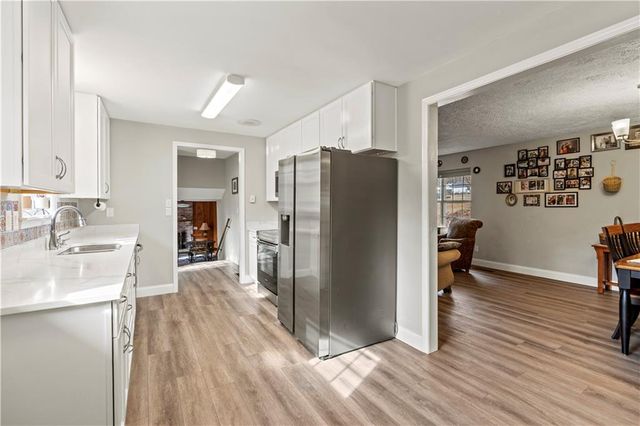 3318 Springdale Forrest Circle, Gainesville, GA 30506