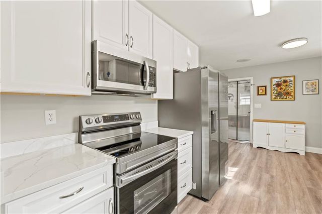 3318 Springdale Forrest Circle, Gainesville, GA 30506