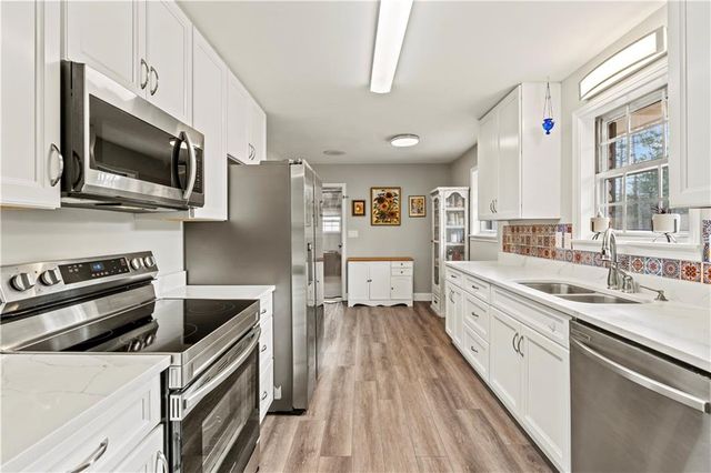 3318 Springdale Forrest Circle, Gainesville, GA 30506