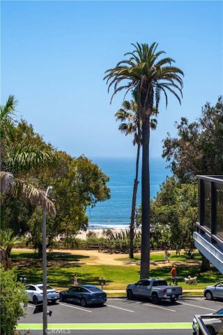 833 Ocean Avenue 304, Santa Monica, CA 90403