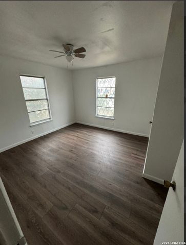 2002 AMERADA ST, San Antonio, TX 78237