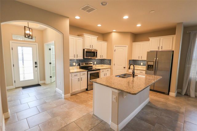 4235 PRIMA LAGO DRIVE, Lakeland, FL 33810