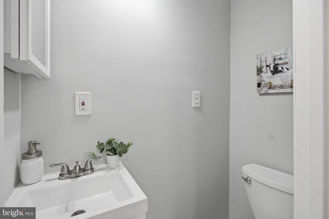 814 N ROSE ST, Baltimore, MD 21205
