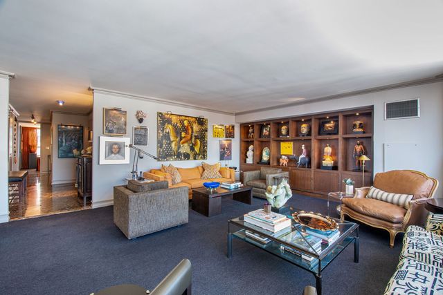 1410 N State Parkway 22B, Chicago, IL 60610