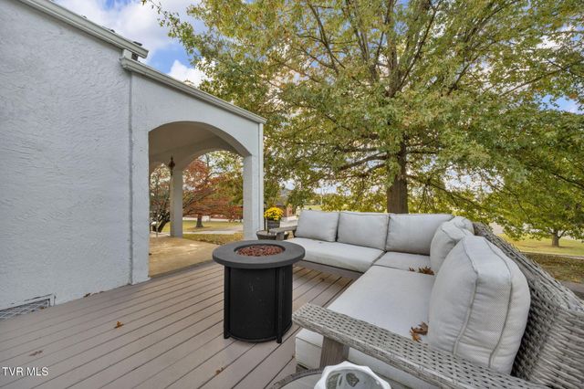 513 Granada Pvt Court, Kingsport, TN 37660