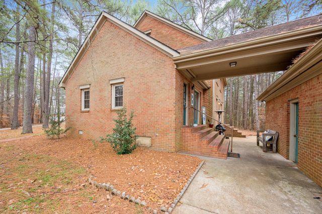 371 Woodland Dr, Huntingdon, TN 38344