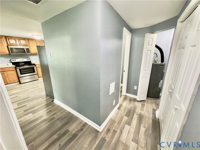 1005 Chestnut St, Petersburg, VA 23803