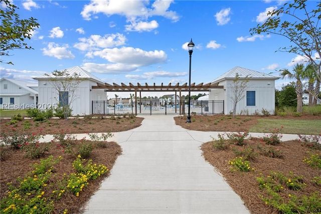 713 Sanctuary Dr, Ridgeland, SC 29936