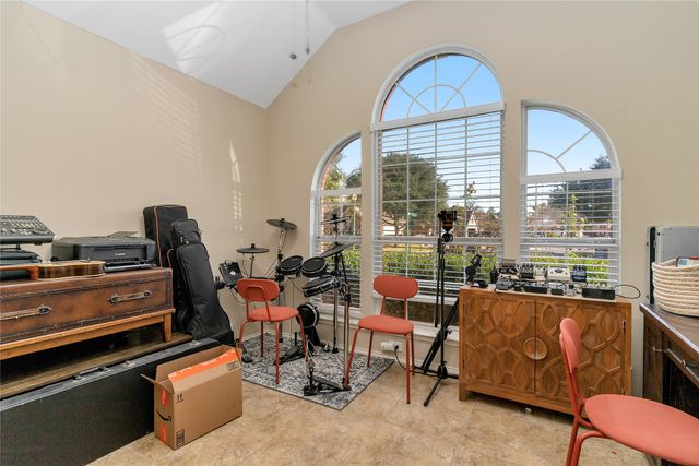 2536 Briarcrest Drive, Burleson, TX 76028