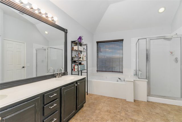 2536 Briarcrest Drive, Burleson, TX 76028