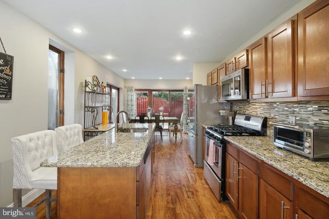 2918 CAMBRIDGE ST, Philadelphia, PA 19130