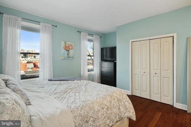 2918 CAMBRIDGE ST, Philadelphia, PA 19130