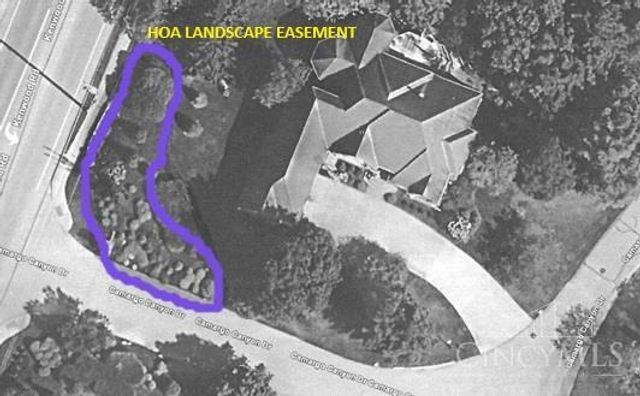 11 Camargo Canyon Drive, Madeira, OH 45243