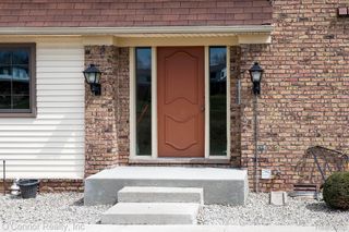 1900 River Road E 2, Marysville, MI 48040