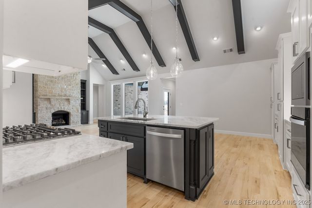 2707 W South Park Place, Broken Arrow, OK 74012