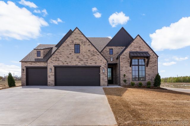 2707 W South Park Place, Broken Arrow, OK 74012