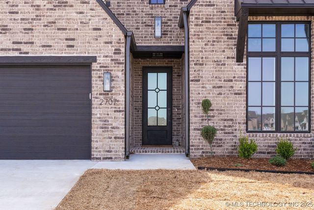 2707 W South Park Place, Broken Arrow, OK 74012