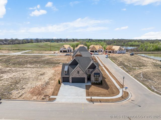 2707 W South Park Place, Broken Arrow, OK 74012