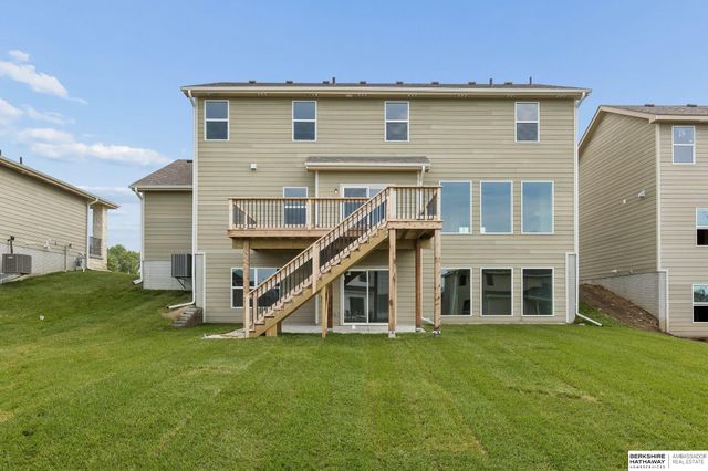 21433 Y Street, Elkhorn, NE 68022