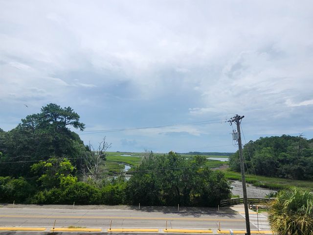 137 Pinnacle Dr., Murrells Inlet, SC 29576