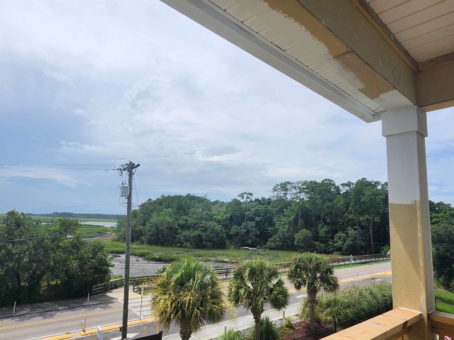 137 Pinnacle Dr., Murrells Inlet, SC 29576