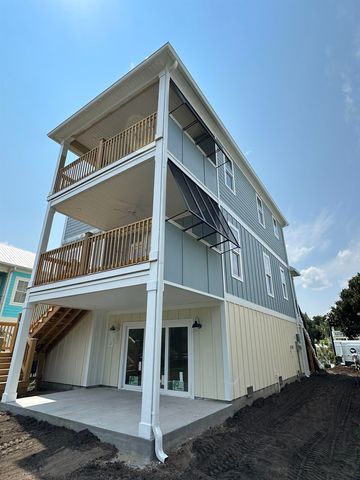 137 Pinnacle Dr., Murrells Inlet, SC 29576