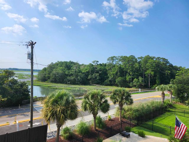 137 Pinnacle Dr., Murrells Inlet, SC 29576