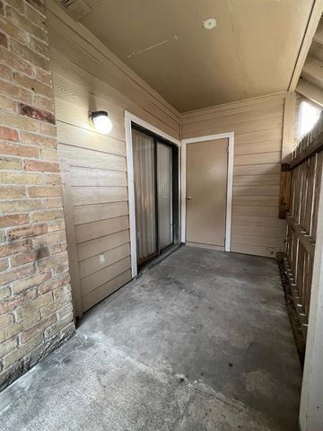 19700 Hickory Twig Way Way 15, Spring, TX 77388