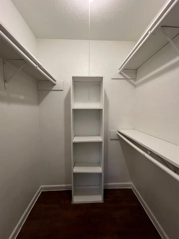 19700 Hickory Twig Way Way 15, Spring, TX 77388