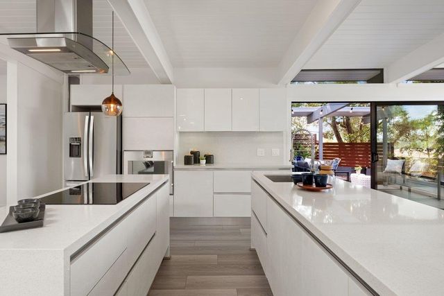 10 Laurel Hill Court, San Mateo, CA 94402