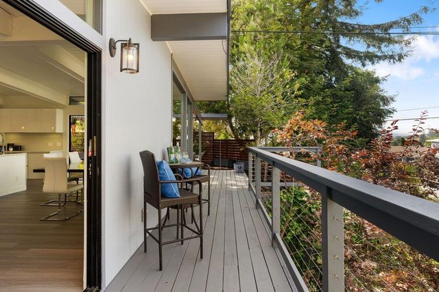 10 Laurel Hill Court, San Mateo, CA 94402