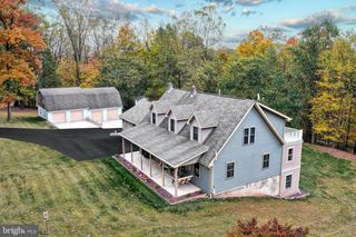 90 BUCK RD, Dover, PA 17315
