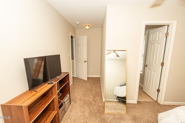 101 Gatwick Court, Clayton, NC 27520