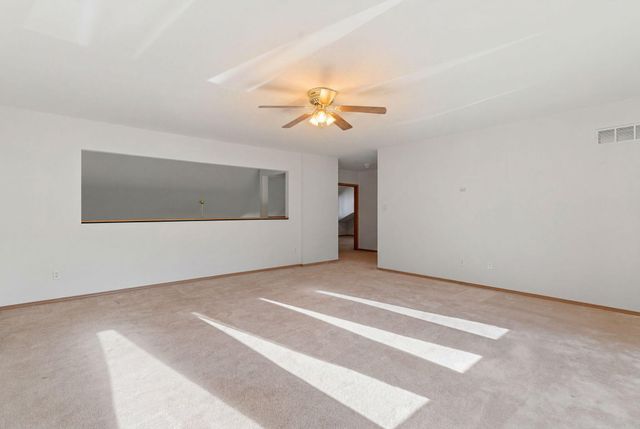 903 Hampton Court, Valparaiso, IN 46383