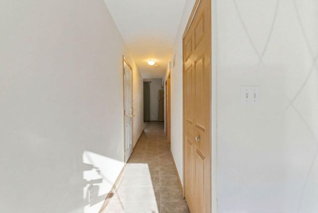 903 Hampton Court, Valparaiso, IN 46383