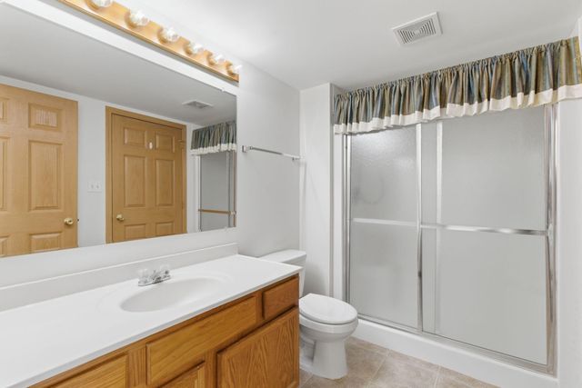 903 Hampton Court, Valparaiso, IN 46383