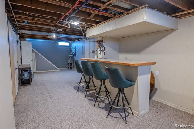 8935 Lincoln Street, Taylor, MI 48180