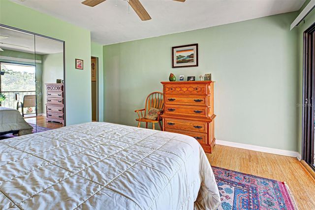 656 BIRD BAY CIRCLE 11, Venice, FL 34285