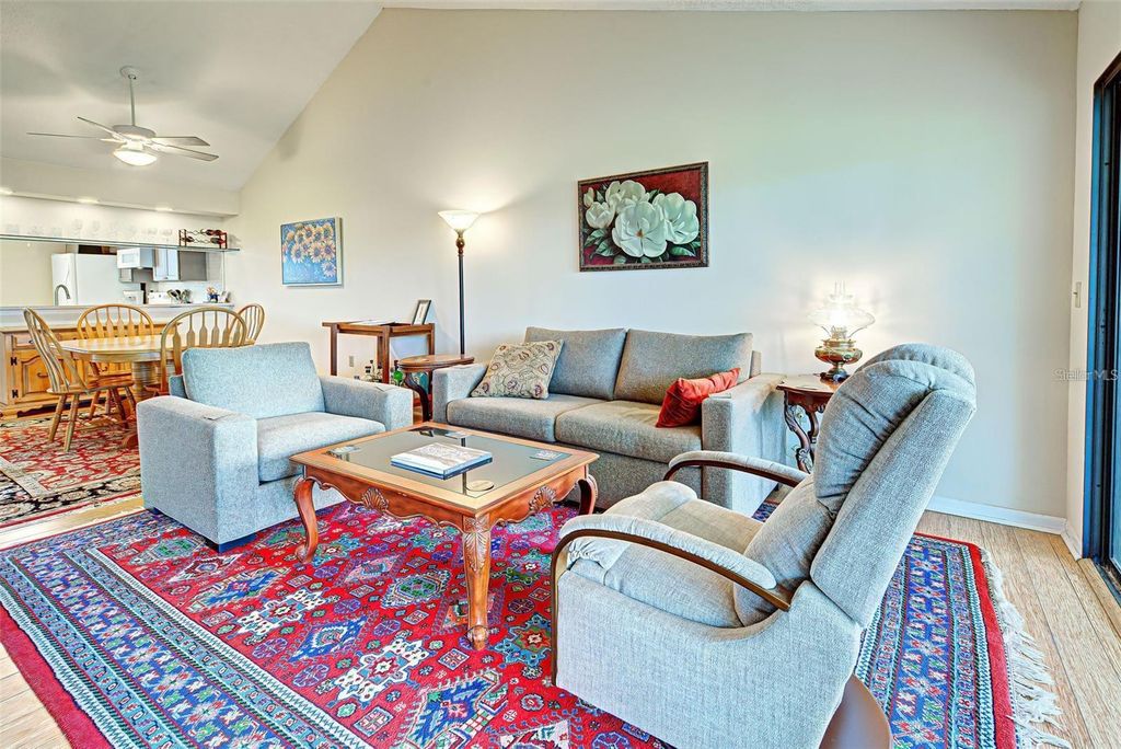 Image 20 of property listing at 656 BIRD BAY CIRCLE 11, Venice, FL 34285