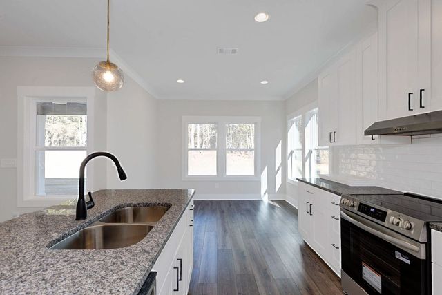 128 Jasmine Lane, Lagrange, GA 30241