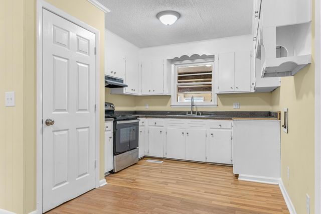 1136 Lakeshore Drive, Orangeburg, SC 29115