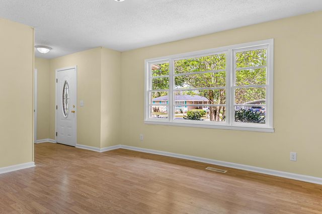 1136 Lakeshore Drive, Orangeburg, SC 29115