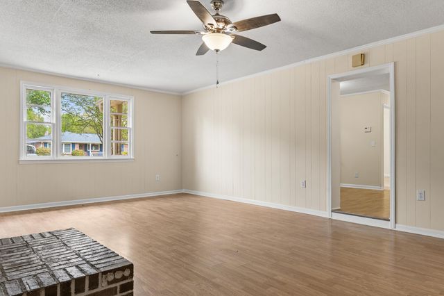1136 Lakeshore Drive, Orangeburg, SC 29115