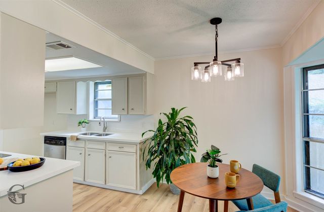 8866 Hedges Drive, Shreveport, LA 71118