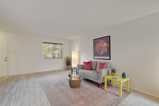 4505 Clarno DR, Austin, TX 78749