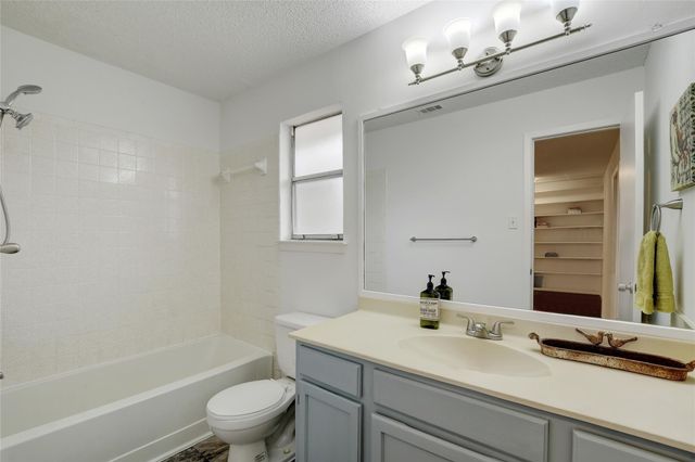 4505 Clarno DR, Austin, TX 78749