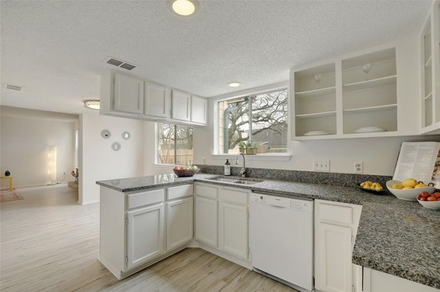 4505 Clarno DR, Austin, TX 78749