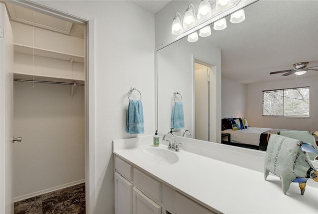 4505 Clarno DR, Austin, TX 78749