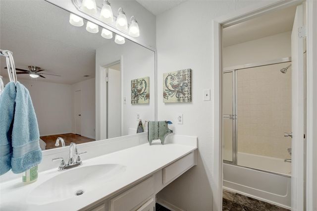 4505 Clarno DR, Austin, TX 78749