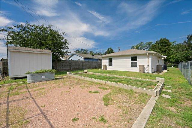 1727 Leander ST, Georgetown, TX 78626